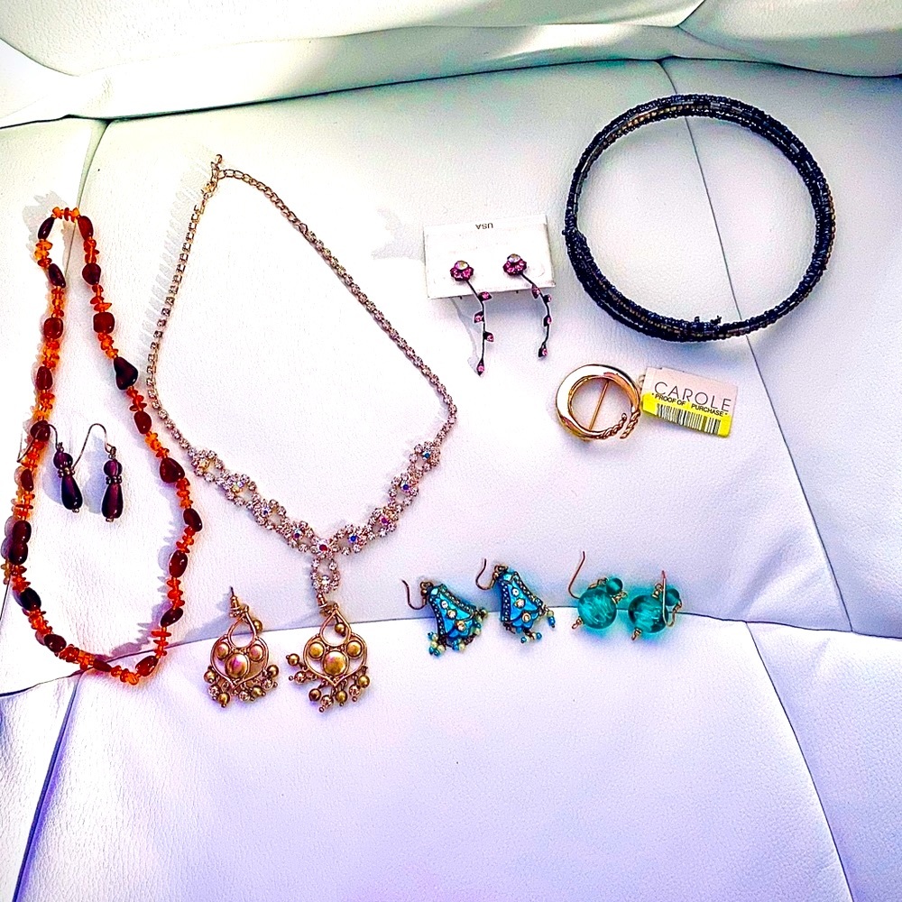 Price Firm!! Bundle of Beautiful Costume Jewelry